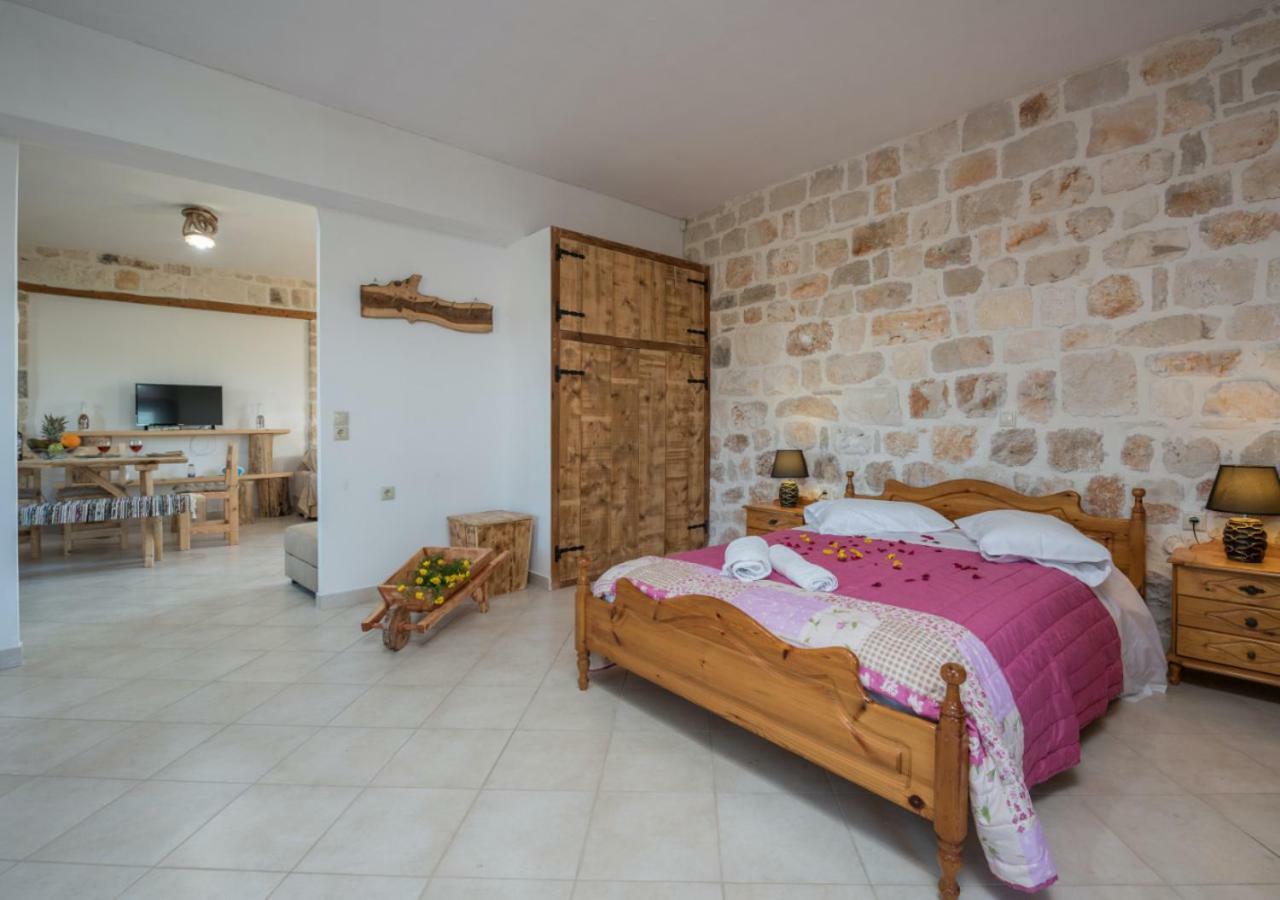 Villa Windmill Near Shipwreck Beach Volímai エクステリア 写真